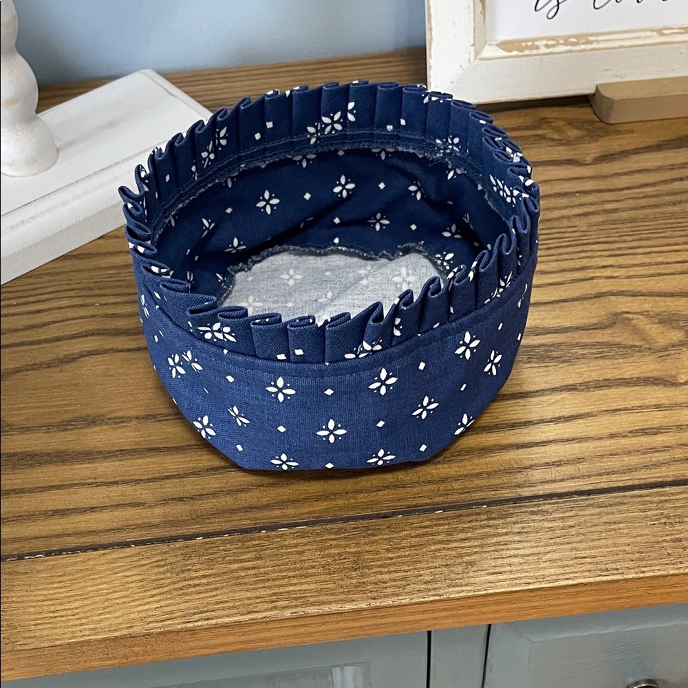 Longaberger Classic Blue Round Fabric Liner Approximately 6”